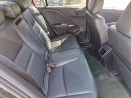 VOLKSWAGEN - AMAROK 3.0 V6 TDI HIGHLINE CD DIESEL 4MOTION AUTOMÁTICO - 2024/2025 - BRANCA - R$ 290.000,00