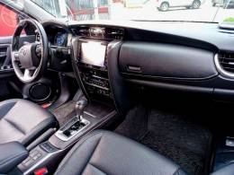 TOYOTA - HILUX SW4 2.8 SRX 4X4 16V TURBO INTERCOOLER DIESEL 4P AUTOMÁTICO - 2021/2022 - CINZA - R$ 299.900,00