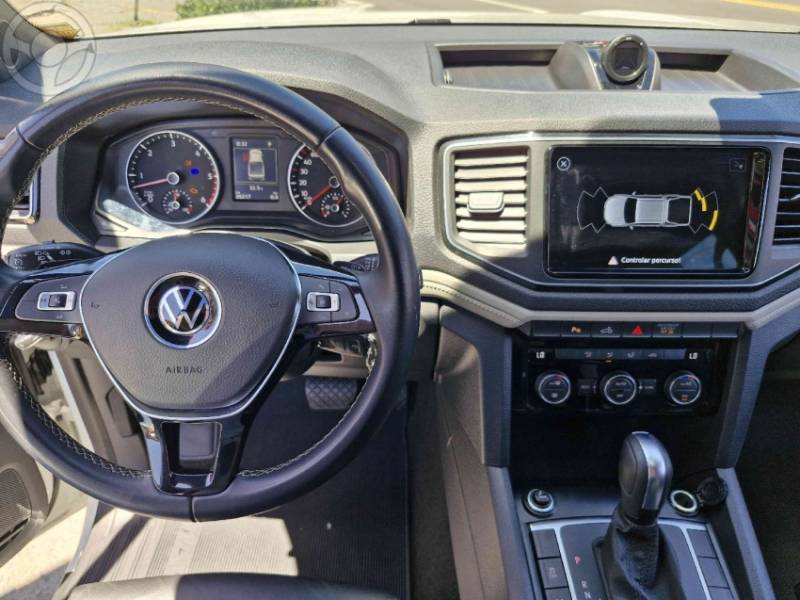 VOLKSWAGEN - AMAROK 3.0 V6 TDI HIGHLINE CD DIESEL 4MOTION AUTOMÁTICO - 2024/2025 - BRANCA - R$ 290.000,00