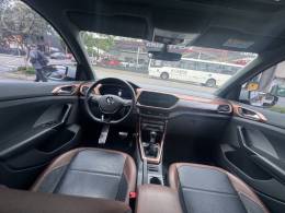 VOLKSWAGEN - T-CROSS 1.0 COMFORTLINE TSI FLEX 4P AUTOMÁTICO - 2021/2021 - BRANCA - R$ 113.000,00
