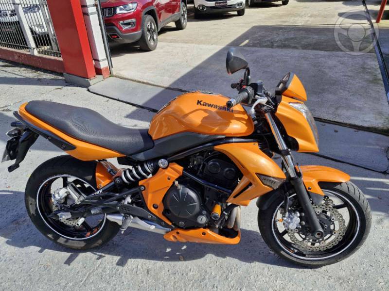 KAWASAKI - ER-6N ABS - 2010/2010 - LARANJA - R$ 22.990,00