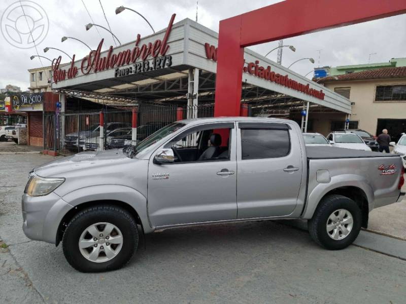 TOYOTA - HILUX 3.0 SRV 4X4 CD 16V TURBO INTERCOOLER DIESEL 4P AUTOMÁTICO - 2015/2015 - PRATA - R$ 143.000,00