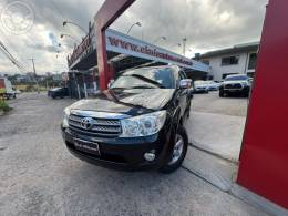 TOYOTA - HILUX SW4 2.7 SR 4X2 16V 4P AUTOMÁTICO - 2010/2010 - PRETA - R$ 98.000,00