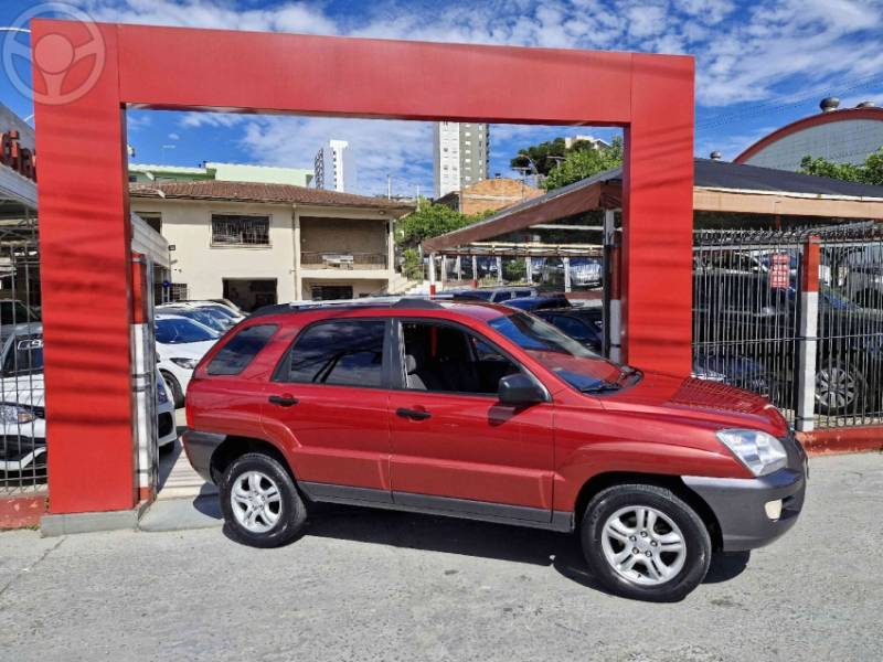 KIA MOTORS - SPORTAGE 2.0 LX 4X2 16V 4P MANUAL - 2008/2008 - BORDO - R$ 35.900,00
