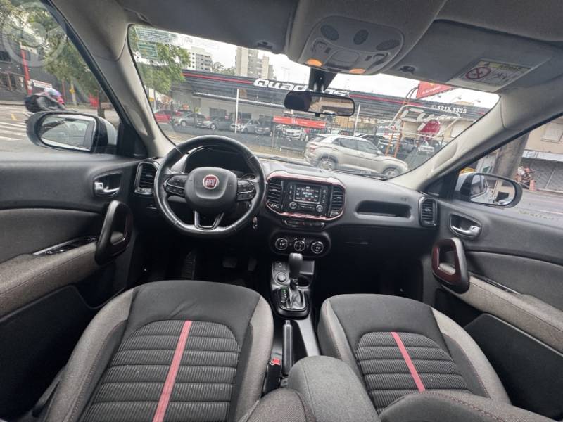 FIAT - TORO 1.8 16V EVO FLEX FREEDOM AUTOMÁTICO - 2018/2019 - BRANCA - R$ 89.000,00