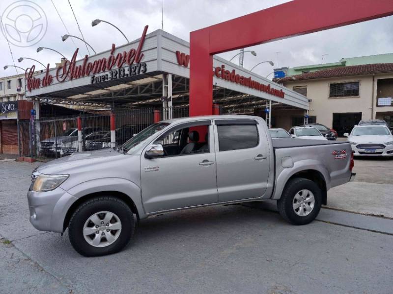 TOYOTA - HILUX 3.0 SRV 4X4 CD 16V TURBO INTERCOOLER DIESEL 4P AUTOMÁTICO - 2015/2015 - PRATA - R$ 143.000,00